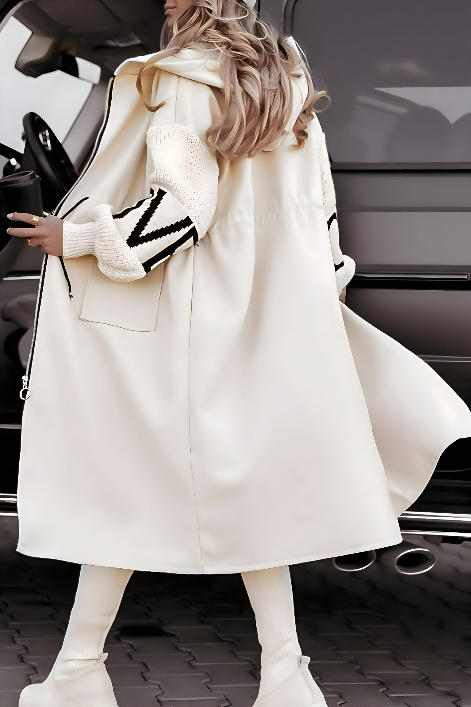 Chariza | Elegant Hooded Coat
